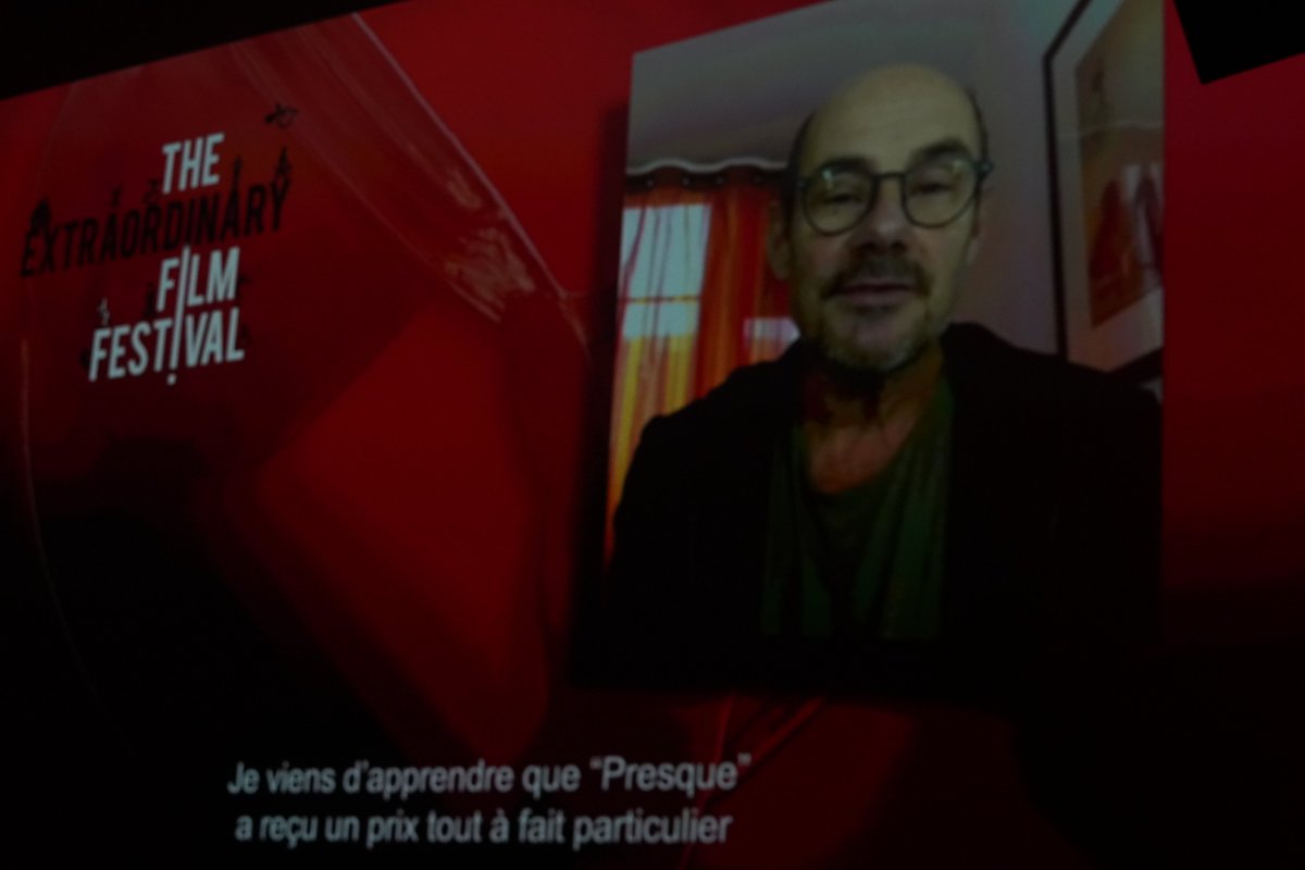 TEFFFESTIVAL's tweet photo. 🏆 PRIX SPECIAL DU JURY 🏆
"Presque", de Bernard Campan et Alexandre Jollien
#TEFF #TEFF2021 https://t.co/y49OKHqAn9
