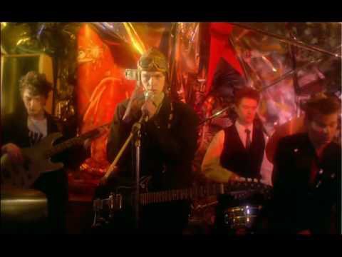 combine81's tweet photo. @coalo_pauelho I believe in our fate
We don't need to fake
It's all we wanna be
Watch me freak!

Roots, bloody roots https://t.co/cAneqCzOdH