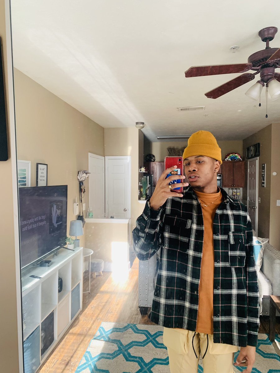 livelikelamar_'s tweet photo. #session33 🧚🏽 https://t.co/EIpCSriRsm