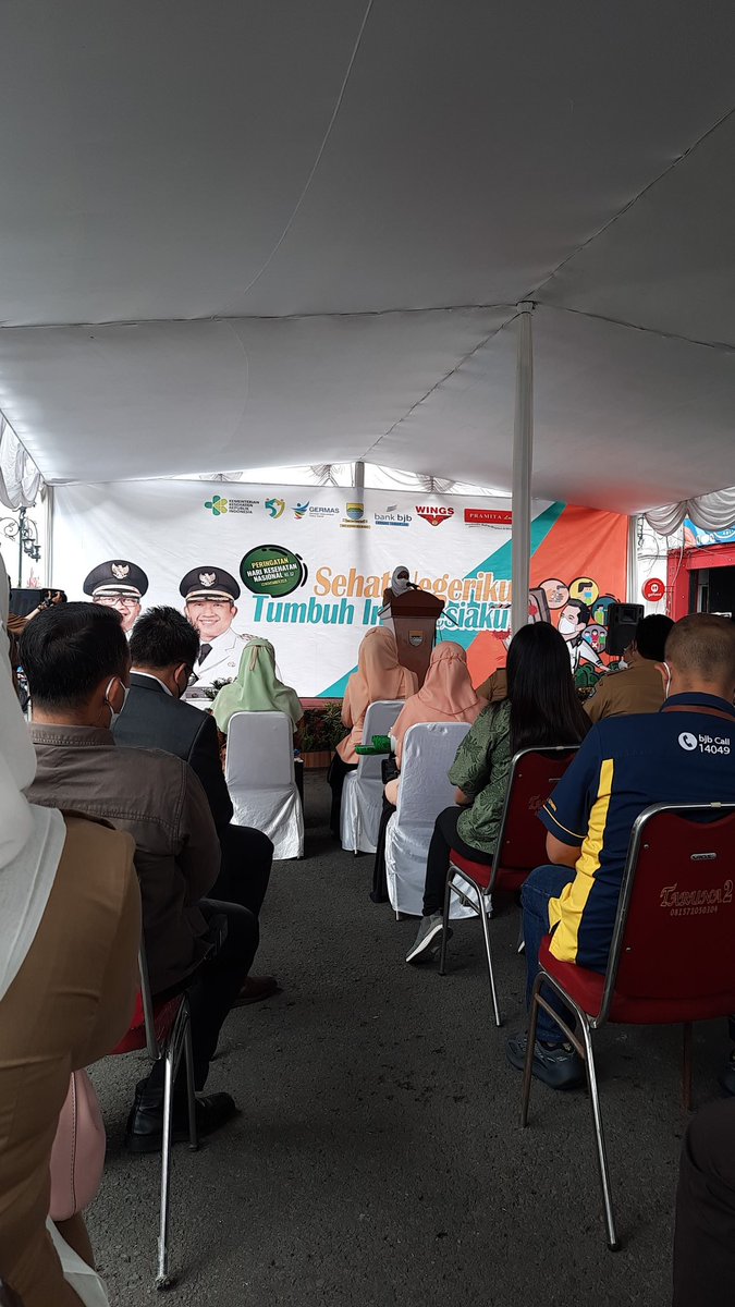 BEBAS ROKOK BANDUNG tweet media