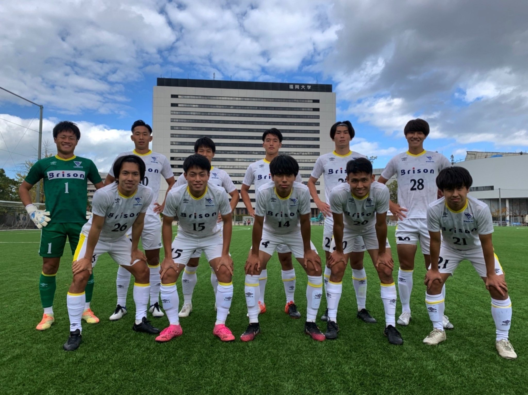日本未発売 長袖 ユニフォーム 宮崎産業経営大学サッカー部 ウェア