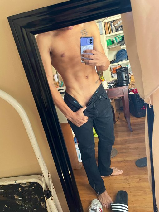 Goodnight 😘 https://t.co/ZkYpOPf0l3<a href="/tag/rt"class="tags"><span>#rt</span></a>
