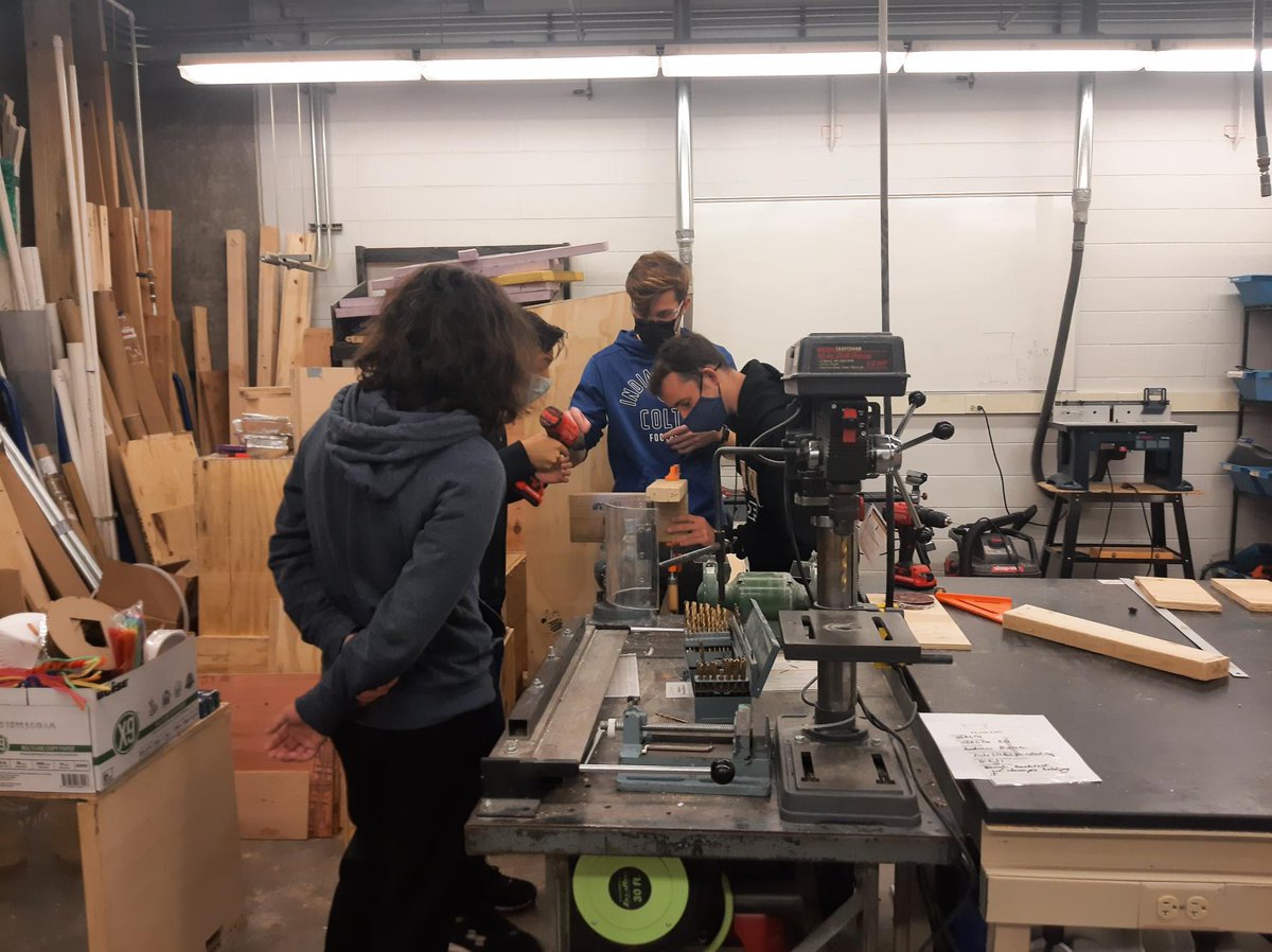 WRMEPICS's tweet photo. Here are some photos of members of our ACRE team working in the lab on Thursday! They are eager to get the railings done for our bridge. https://t.co/gzg1r8Fsic