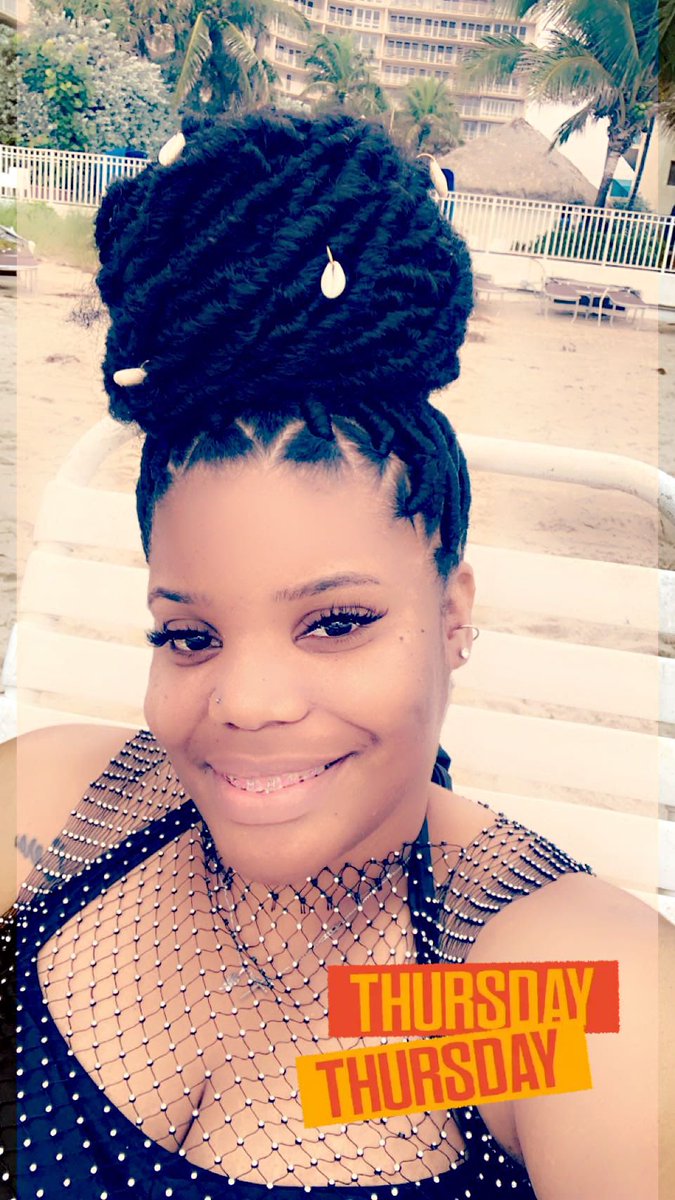 LoveWiser's tweet photo. F•R•I•E•N•D•S
#LoveYours 🖤🤍
Enjoyed my birthday weekend 🎁🎉 https://t.co/MpEXoUX2PL