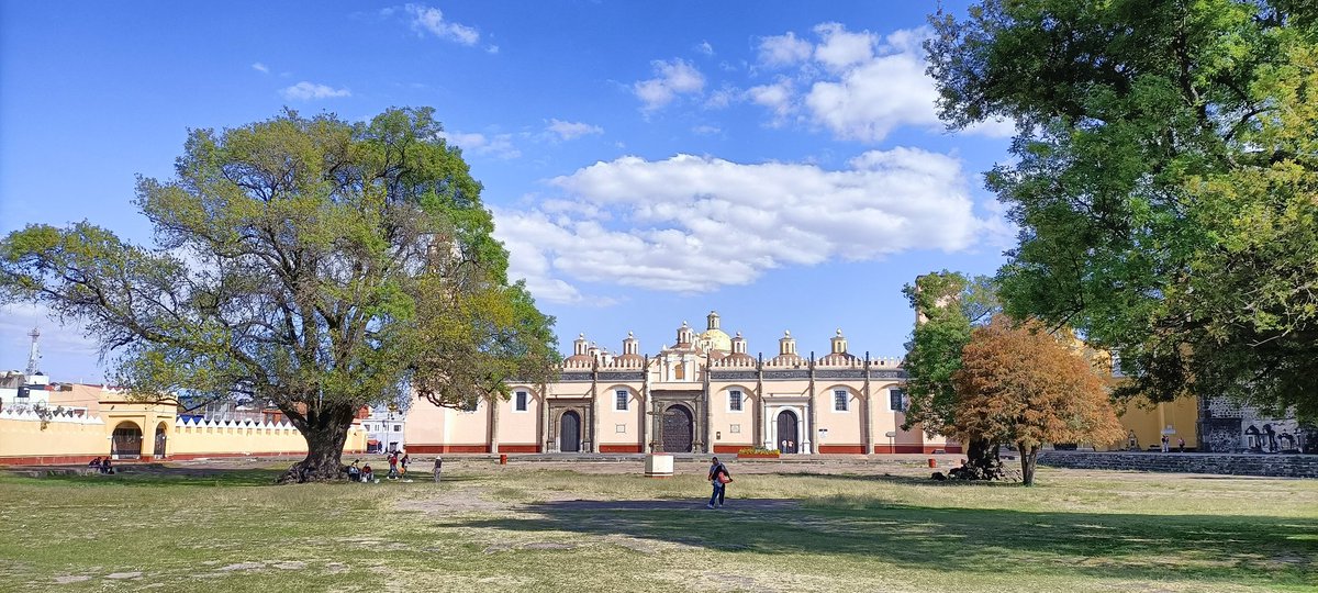 MarcoAngelesB's tweet photo. #ClimaAlAire @mendezraq de visita en #sanpedrocholula #Puebla https://t.co/jDaADoEzPm