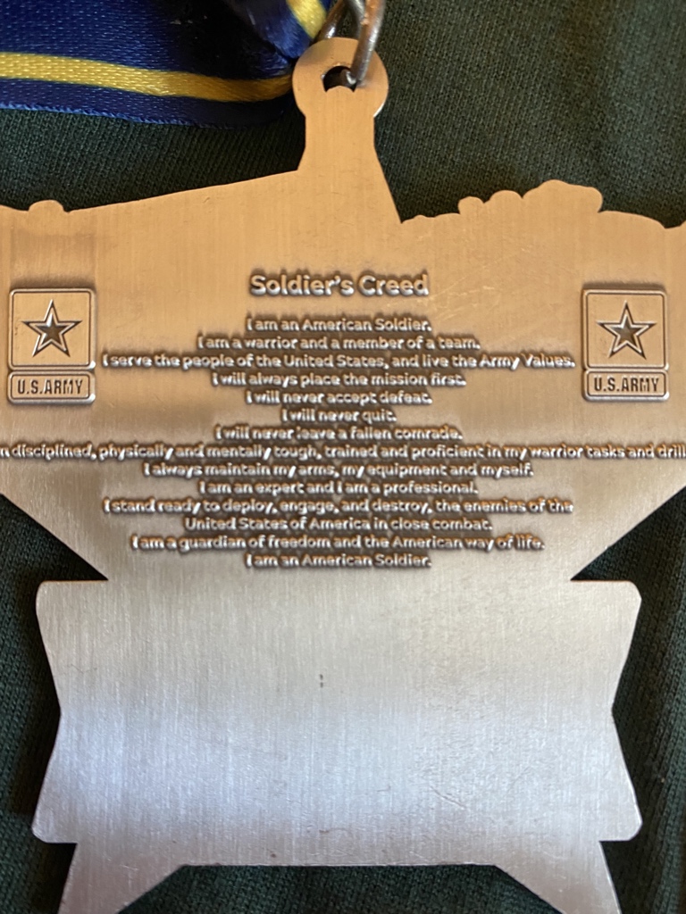Running2Be's tweet photo. 2/2 They change the medal each year for a different branch of service. You should definitely put this race on your calendar each year. #Running2Be #runcoach #training #run #running #5k #10k #marathon #marathontraining #halfmarathon #ultrarunning #ultrarunner #runner https://t.co/ZJUruQNk4a