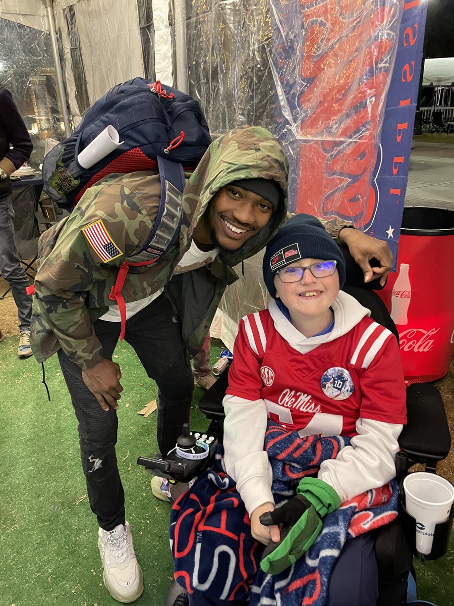 Henry Ullrich tweet media