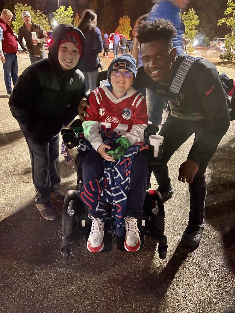 Henry Ullrich tweet media