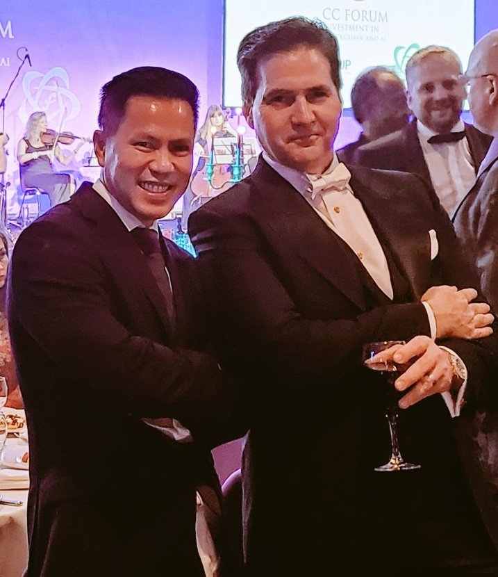 It's been a long time since I gave a "Satoshi Shout-Out".  Now, it's very fitting to give a Satoshi Shout-Out to #SatoshiNakamoto himself - Dr. #CraigWright 

Across the world, we continue adventures on the journey to fulfill #SatoshiVision 

#CSWisSatoshi #BSVisBitcoin #BSV
