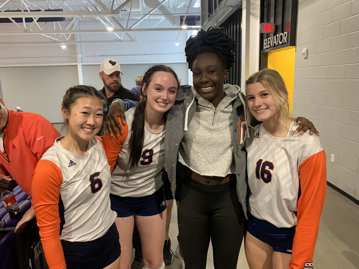Congrats to <a href="/BridgelandVB/">BridgelandVB</a> 🐻 HS on making it to the <a href="/uiltexas/">Texas UIL</a> State tournament!
Pictured are BHS #TAVHou16Adidas  teammates Amelia, Raylee &amp; Lauren (&amp; along with fan support from club teammate Jaela!)

We are so proud of y’all!

#ALLIN