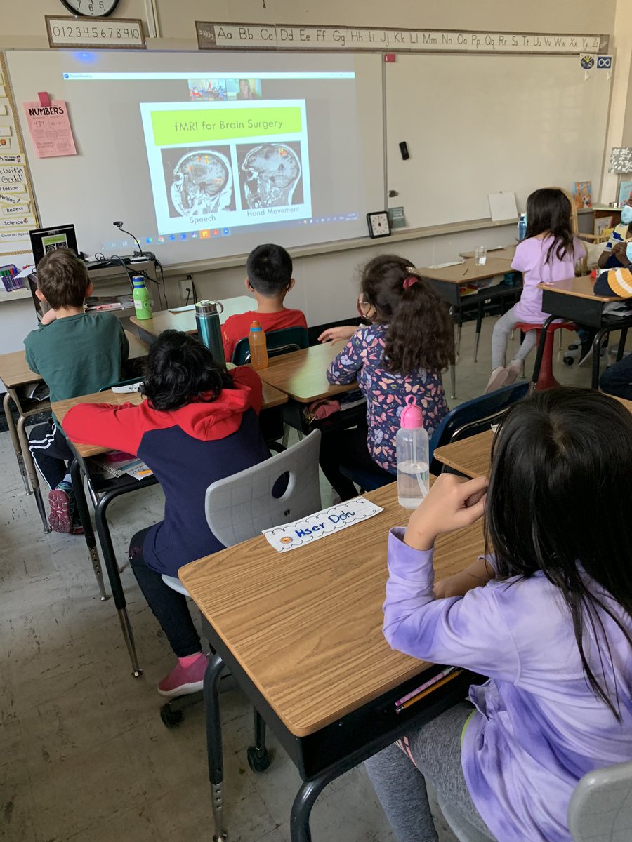 These grade 3/4 leaders were so curious about the brain we called in Neuroscientist Dr. Gould to give some expert answers! #inquiry #edchat #growthmindset <a href="/laylaagould/">Layla Gould</a> 🙏