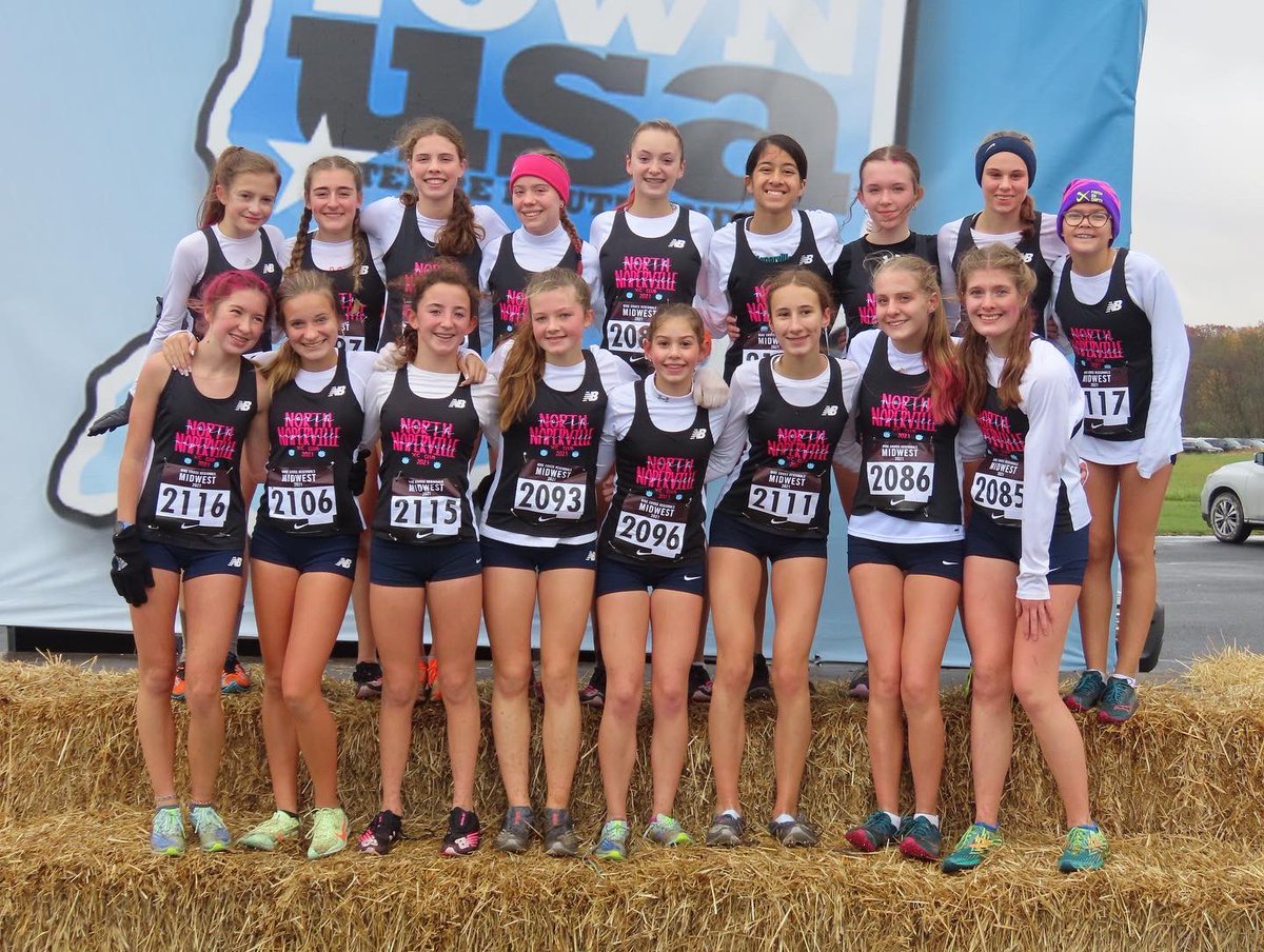 Billish12's tweet photo. There is no quit in these young women!  It makes my heart smile @NorthGirlsXC @HauteNxn https://t.co/ntCffPXXm1