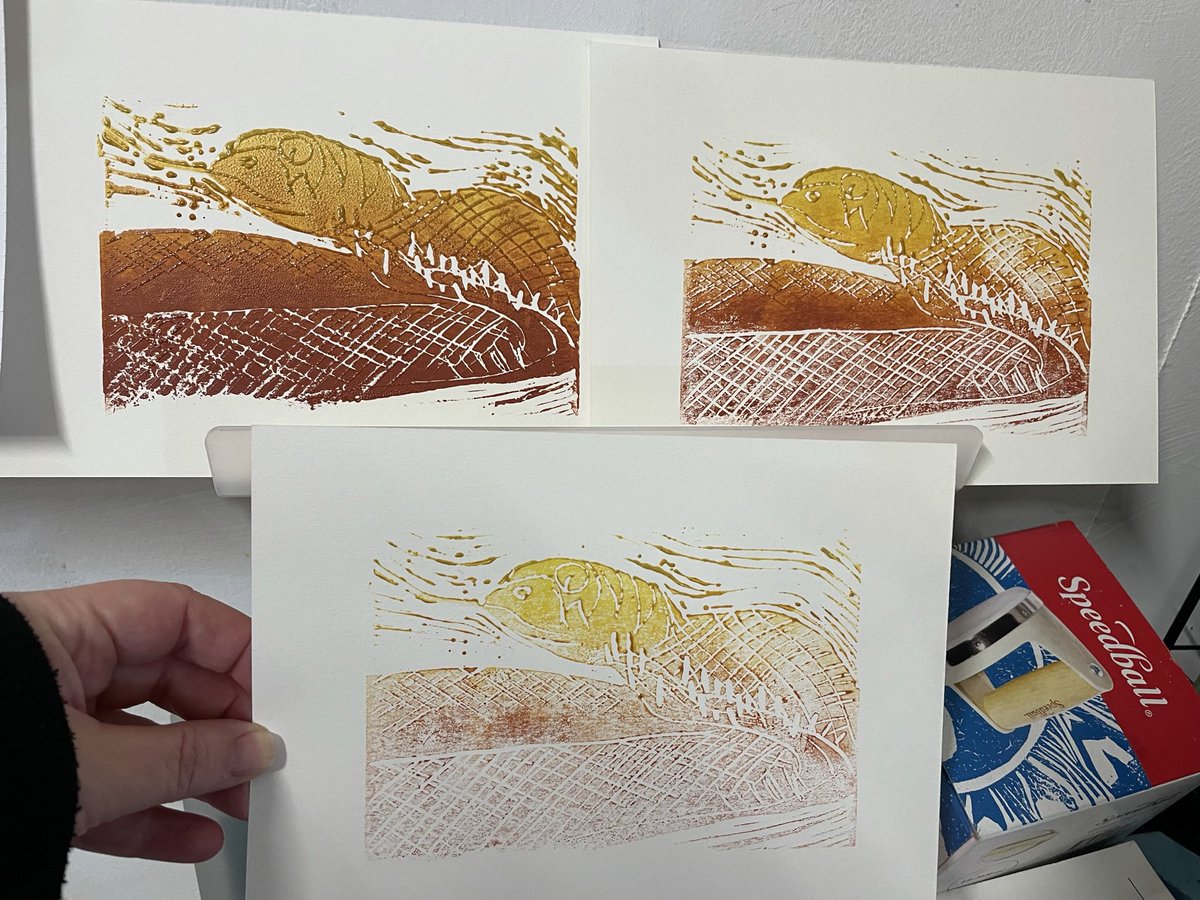 Meg_G_author's tweet image. The next-to-last #inktober prompt was #slither so I made a #snake of course!

#inktober2021 #inktoberchallenge￼ #inktober2021day30 #inktober2021slither #linocut #linoprint #linoprinting 

Almost done posting; last one to share tomorrow.