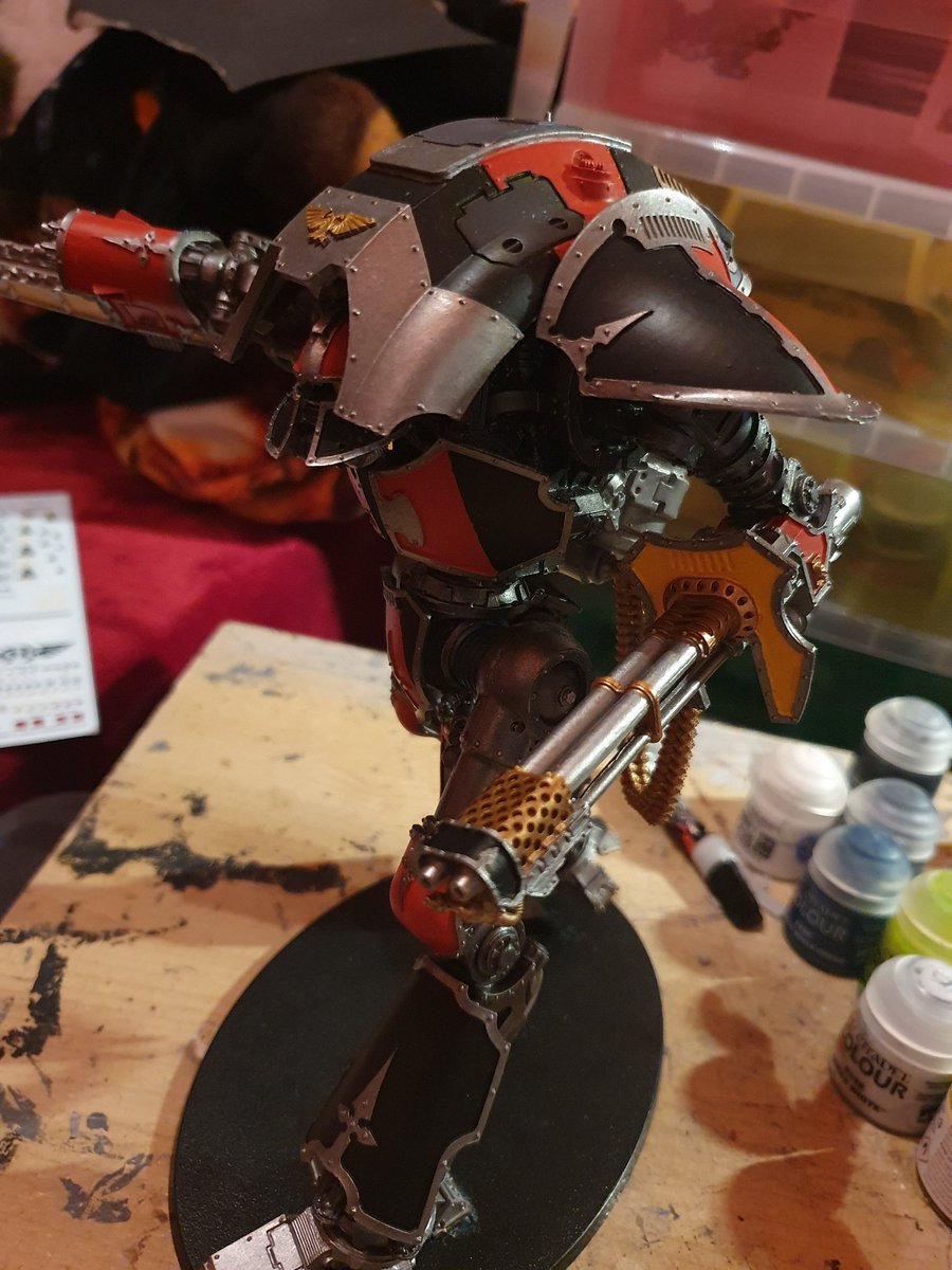 OmegaXaiden27's tweet photo. Another knight done. I fucking love knights (and titans too). https://t.co/Ez3dEEmWJ6