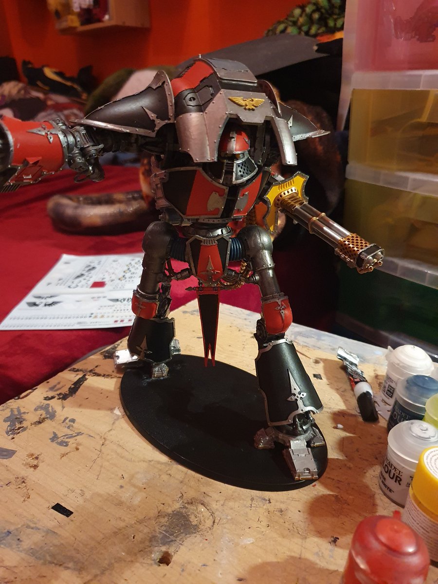 OmegaXaiden27's tweet photo. Another knight done. I fucking love knights (and titans too). https://t.co/Ez3dEEmWJ6
