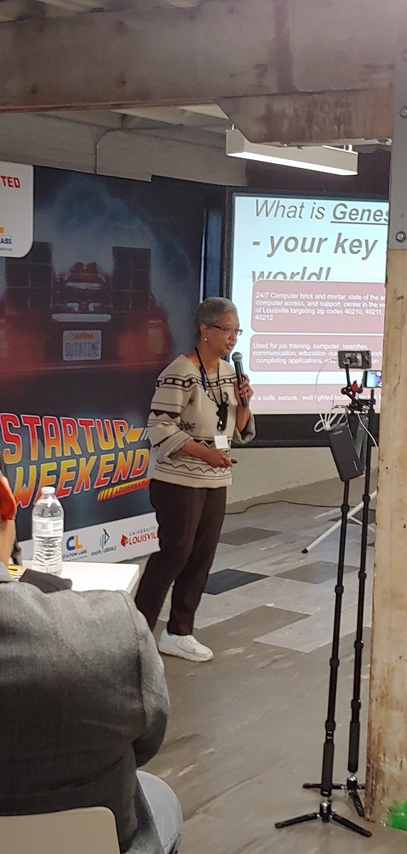 go Genesis!

A computer cafe in West Louisville to bridge the digital divide and provide free computer access and internet to those who need it!