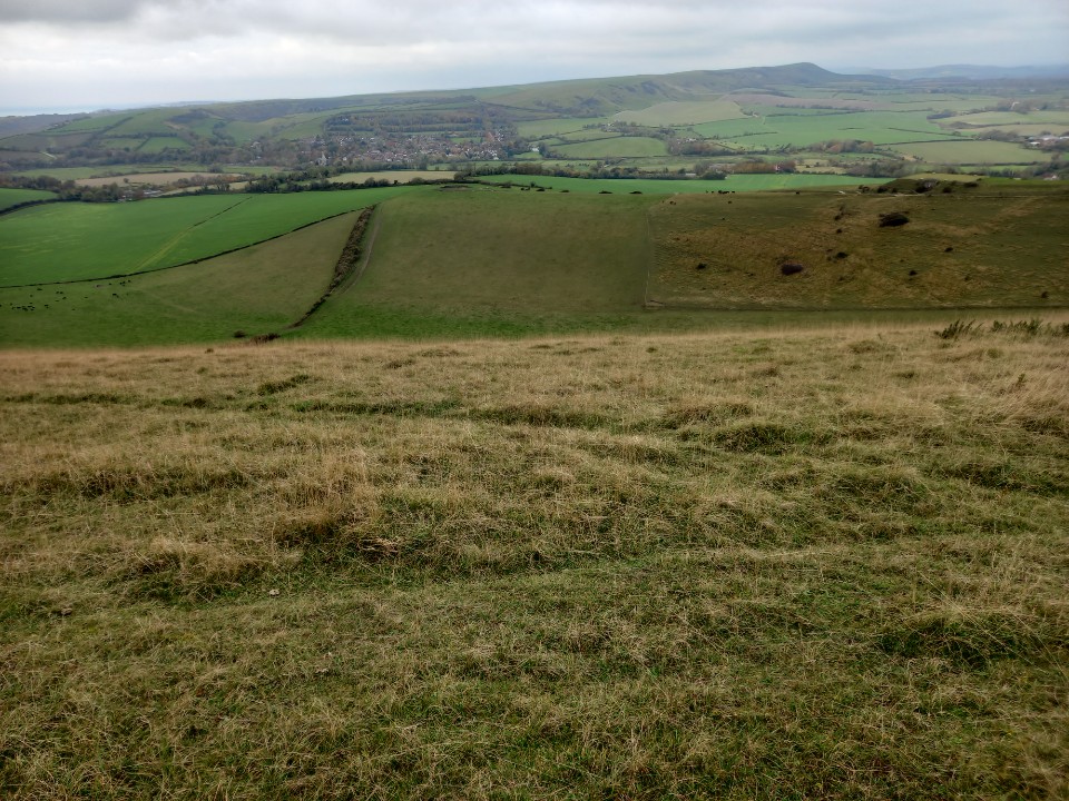 14 Nov. Great ride Falmer to Jevington & back. 39 miles. 6 hrs 45 m.🚴‍♂️ photo Alfriston and Firle Beacon. #SouthDownsWay