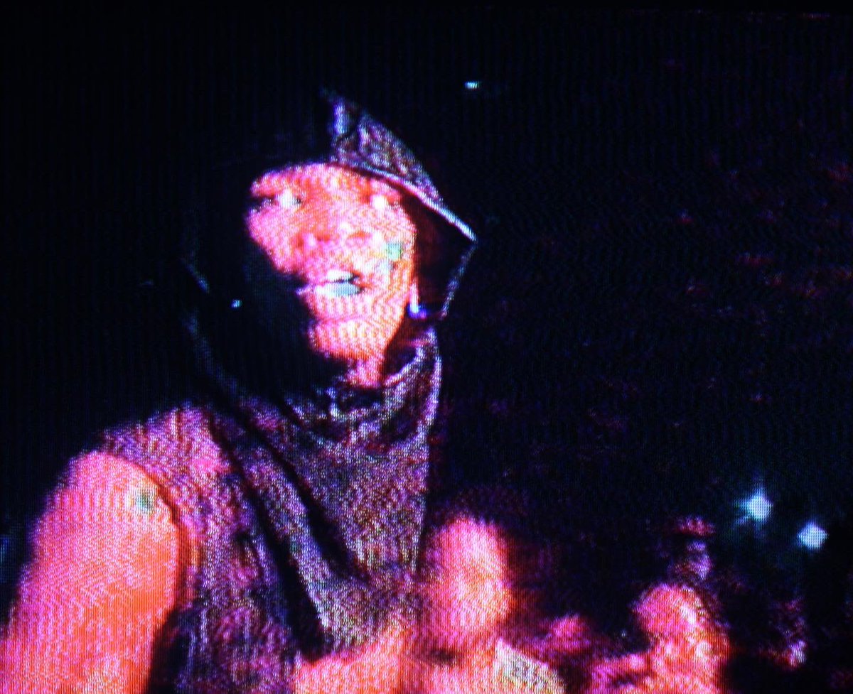 conn9r's tweet image. LIVE.EVIL #LIVEEVIL