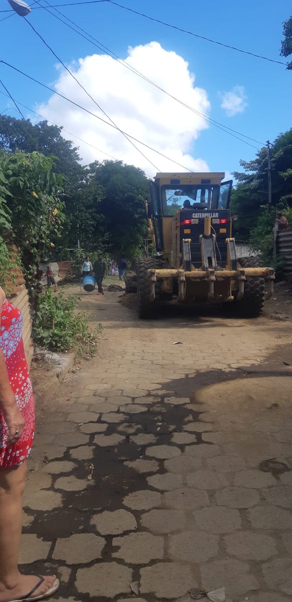 GuerrilleroUVE's tweet photo. Alcaldia de Managua trabajando en el barrio San José de las colinas D3.3 uve pancasan
#NicaraguaLinda https://t.co/ROolTYAmnA
