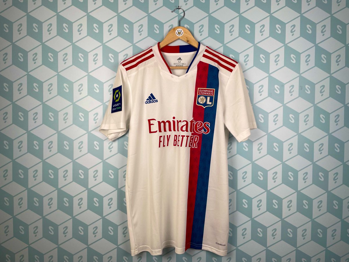 SurpriseShirts's tweet image. If England 🏴󠁧󠁢󠁥󠁮󠁧󠁿 get a point tonight against San Marino 🇸🇲, they qualify for the World Cup 🤩🏆🌎
To celebrate, we're going to giveaway a surpriseshirts.co.uk Mystery Football Shirt! #ThreeLions #SANENG 🦁

👇 How to enter:
♻️ Retweet
✅ Follow us!

That's it! 🔥⚽️ Good luck