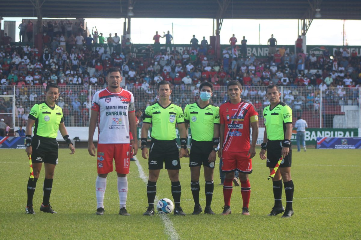 DivisionLiga's tweet photo. FINALIZADO 
ATLÉTICO MICTLÁN 0-0 CLUB QUICHÉ FC 
Global Mictlán (2-1 Quiché FC
Estadio La Asunción.

📸Luis Martínez 
Frijolero Futbolero https://t.co/N4H6FbjsOZ