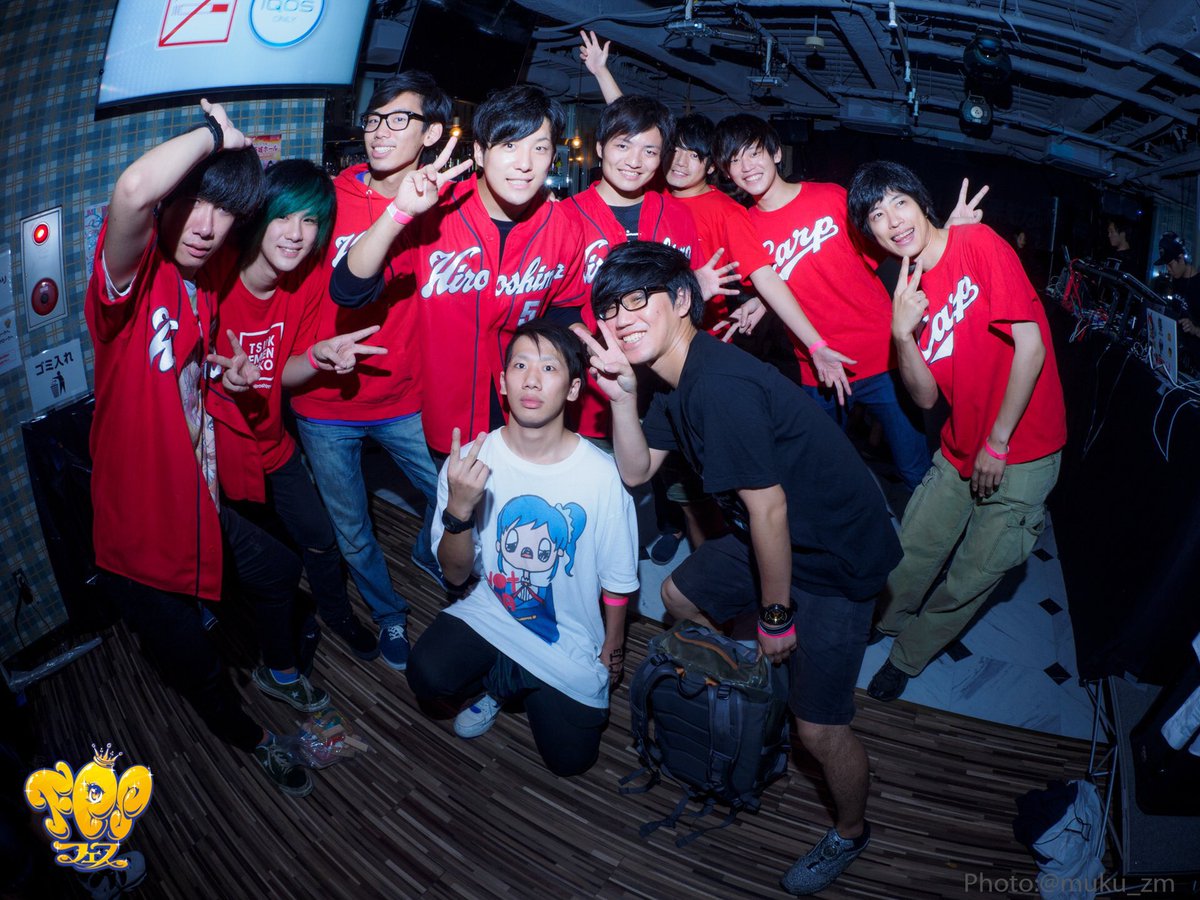 date_foy's tweet photo. 初めてFES出たときは広島から「やばきゅーぶ」のcrewとしてだったけど、
五年もたつと色々変わって
個人で呼んでもらえたしなかなかエモいものがある
#FES2016
#FES2021 https://t.co/pcQ8U4ypBW