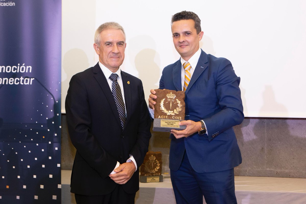 Samuel_perez_m's tweet photo. Gracias al @acitcanarias por otorgarnos el premio a la mejor empresa en esta edición. Para nosotros es un orgullo participar en la transformación digital de un sector tan esencial como el educativo. Gracias a todo el equipo de @cloud_educacion,@MicrosoftEduEsp y @Acer_Education. https://t.co/CbJlxjRQqk