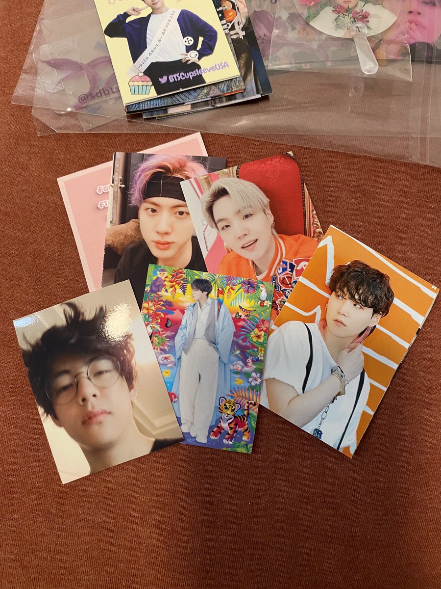 Picked up my <a href="/SDBTSEvents/">San Diego BTS Events⁷</a> Halloween stuff and it’s so cute! Love the OT7 PCs! Also the freebie photos from others are so good LMAOO thanks for another great event @loonartear!