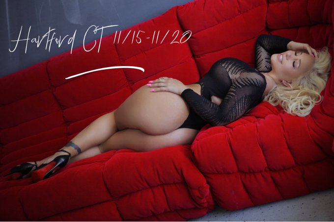 Jenna Love’s pics and videos