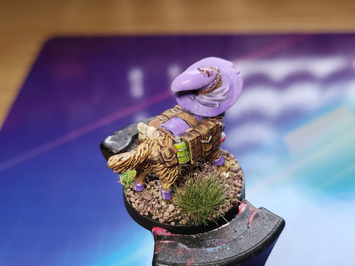 IamFeltip's tweet photo. Dungeons and Doggies 1st Mini
#miniaturepainting #dungeonsdragons #warhammer40k https://t.co/keArqv8X2w