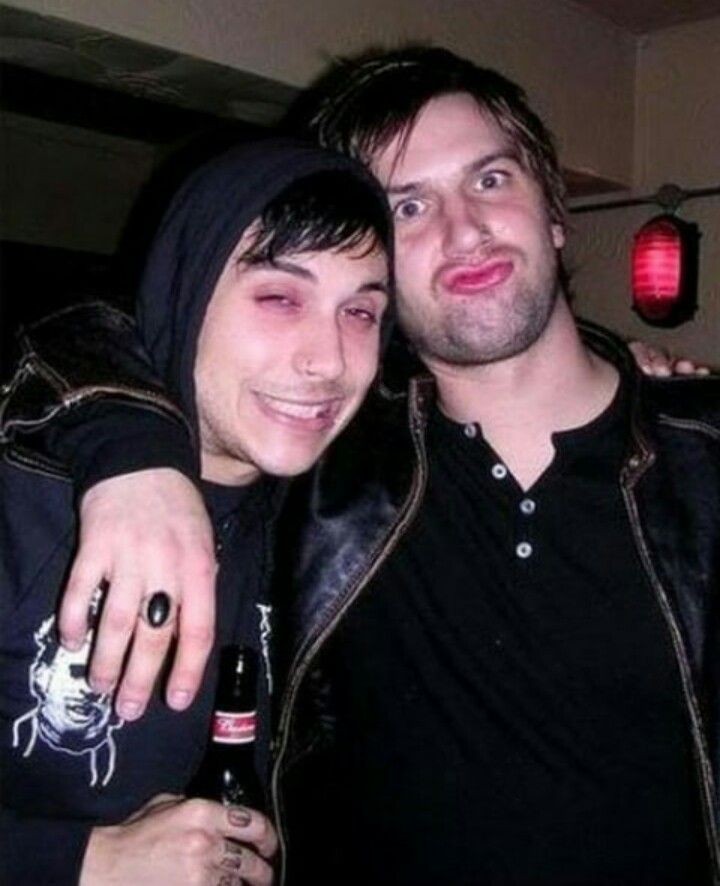 i want to be his friend sooo bad