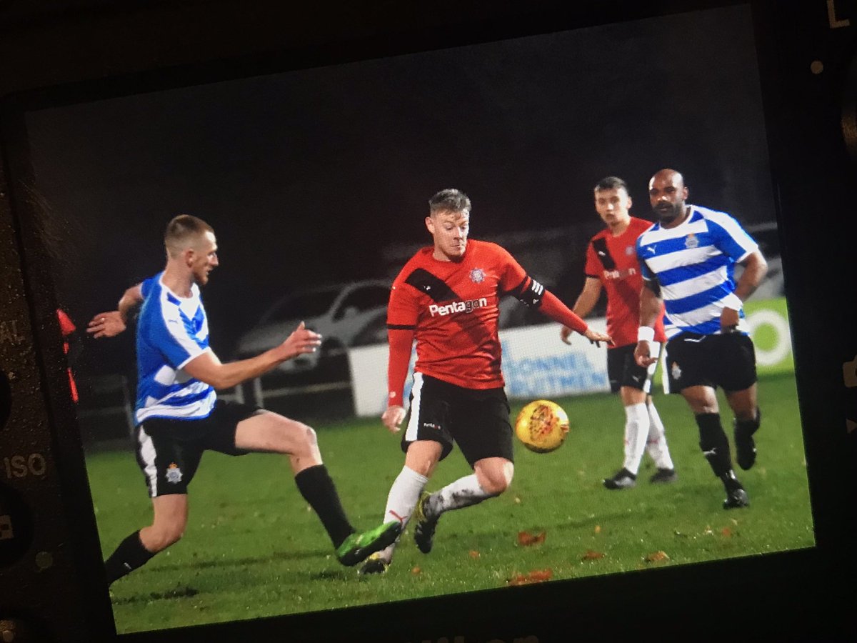 thejakewhiteley's tweet photo. Kudos to @kmbrookes, the driving force behind getting #LincsFireRescue v #LincsPolice back on the sporting agenda after a 4-year hiatus: here’s to more of the same next season!… @lfrfootball @LincsPolFooty @LincsPolice https://t.co/Gnj59zLGap