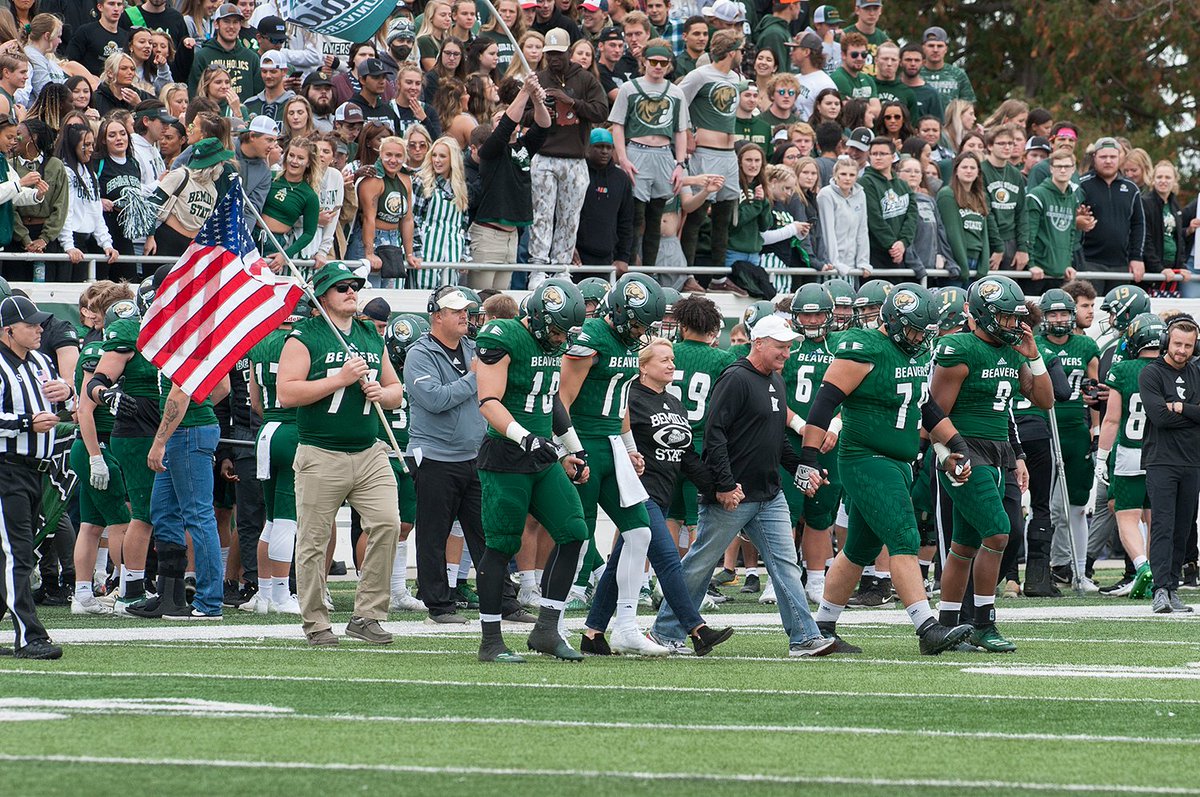 No. 4 <a href="/BSUBeaversFB/">Bemidji State Football</a> clinches first-ever NCAA postseason berth with trip to face No. 4 Augustana

#GrindTheAxe

📰: bit.ly/3DiKvdU