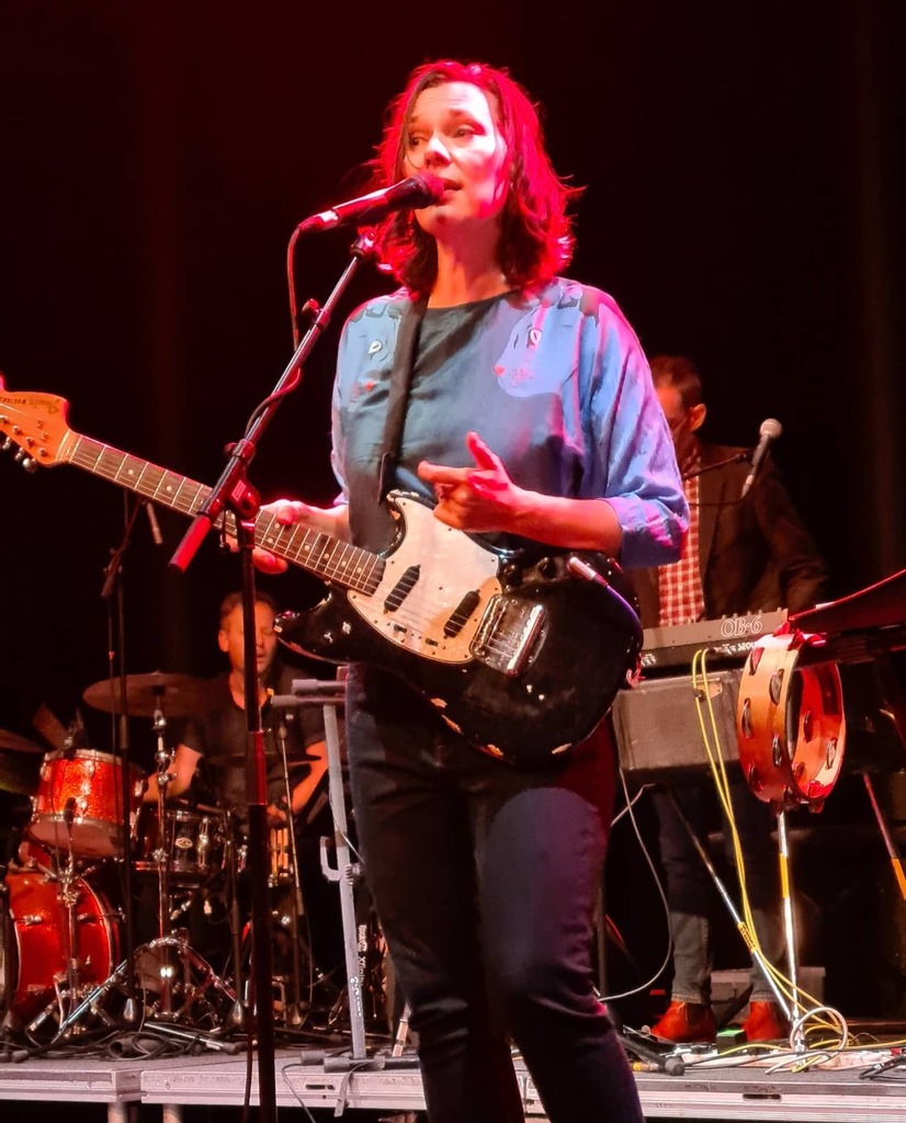 schmoodub's tweet photo. Stereolab were brilliant tonight! 🔥🔥🔥

#stereolab #roundhousecamden #livemusic #laetitiasadier #timgane #pitchforkmusicfestival #duophonic https://t.co/0LOsEFxUtV https://t.co/oQMq5libjw