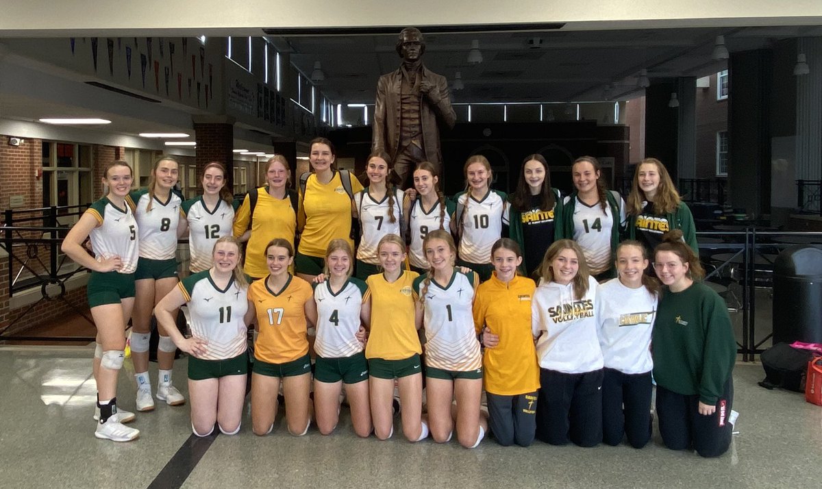 The Saintes Volleyball team tied a bow on their 2021 season at today’s banquet.
+400 Wins-Coach Angie Lantz
Most Valuable Player Award-Lauren Williams
Most Inspirational Player Award-Lainey Sheffield and Allison Narmi
Most Improved Player Award-Allison Narmi