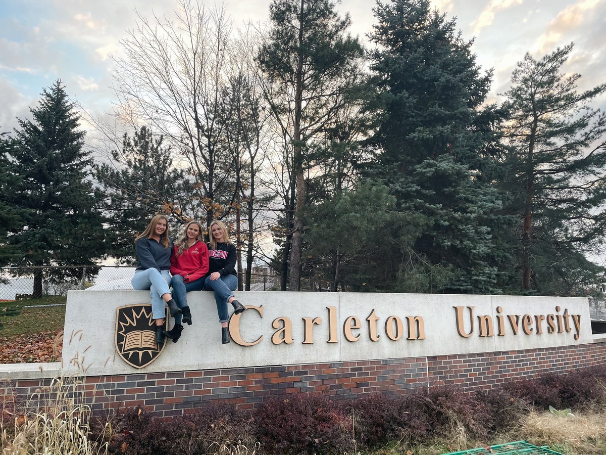 Great weekend celebrating our masters graduation in Ottawa! Thanks to the class of 2021 for the friendship and memories and thanks  <a href="/RiddellMPM/">Riddell Program in Political Management @ Carleton</a> for the phenomenal program!