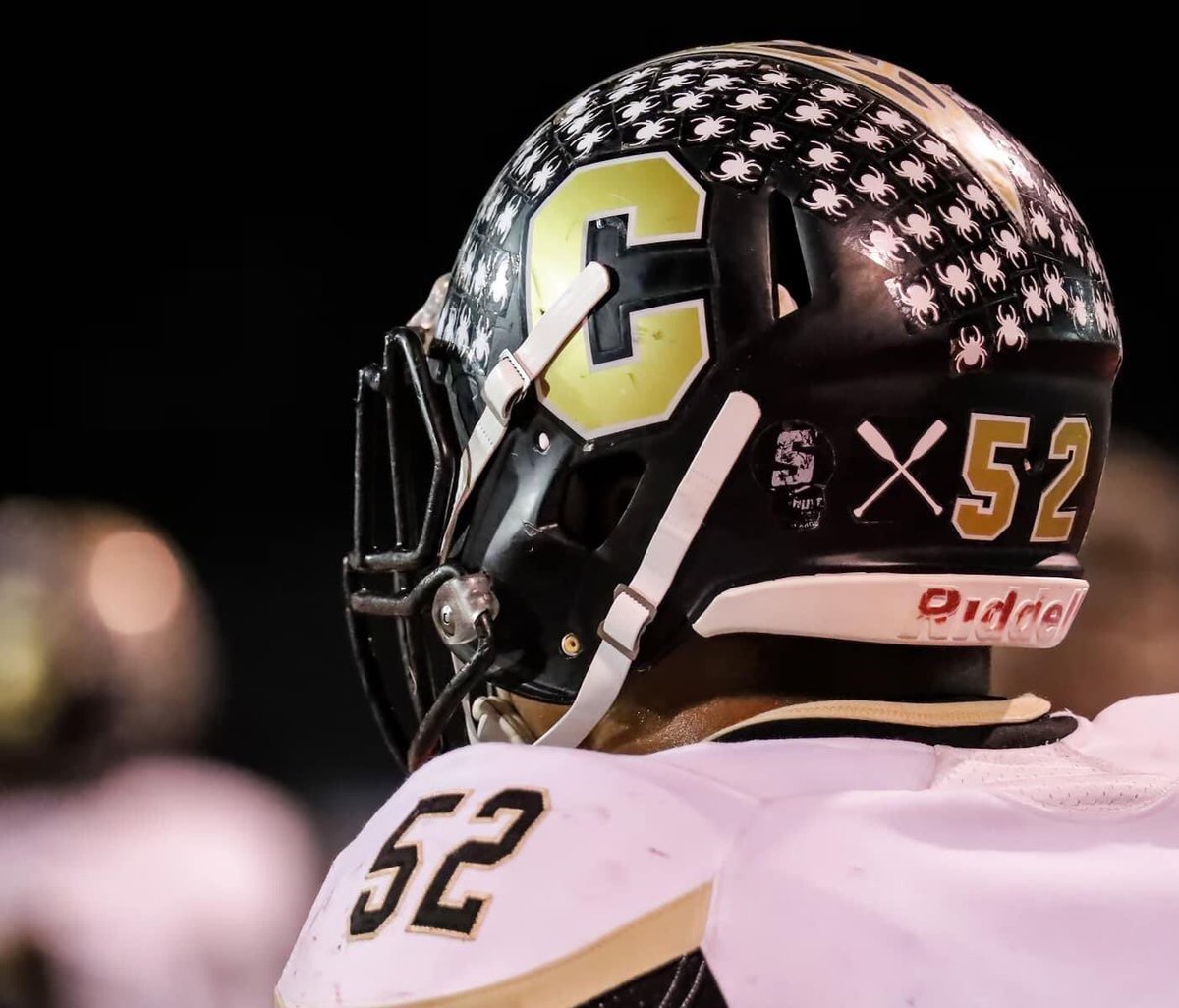 JamesonHackett1's tweet photo. I’m glad I chose to stay right where I belong at CHS. I’ve learned so much from this program, my coaches and my teammates. I would like to thank everyone that supported me these past 4 years and I cherish every moment I had being a Concord Spider.🖤💛 #52out @CHSspiderFB https://t.co/6lSBPMmbwD