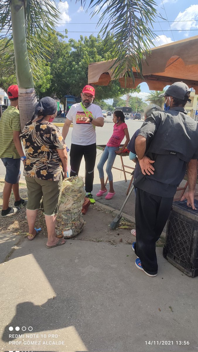 juana_volcan's tweet image. #ElProfeGómezEsMiGallo y vamos en la recta final para ganar la alcaldía de #Naguanagua y ponerla al servicio de la gente,apoyemos al Profesor Carlos Gómez! Vota por el PCV🐓