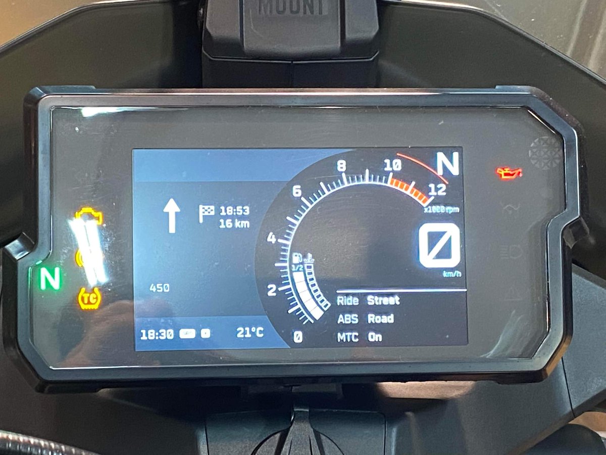 HUCKLEBERRY819's tweet photo. 【日本非公式ですが…】
ちょっと裏テク実験中…
『KTM MY RIDE』を使って
メーター内にナビゲーション表示🔃
#ktm #ktmmyride #日本語は対応してません #あると便利 https://t.co/9utGONEu9Y