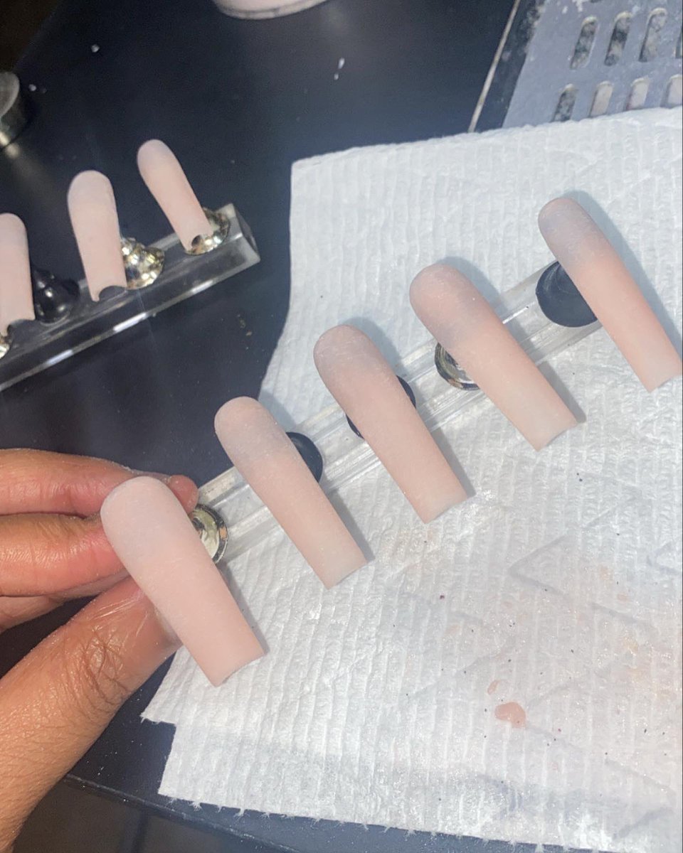 b_clawed_'s tweet photo. Press ons 💓 dm to make an order
•
•
#starkville #msu #starkvillenailtech #nailtech #columbusms #columbusnails #columbusnailtech #tupelonails #tupelonailtech https://t.co/r2PmhAoWJs