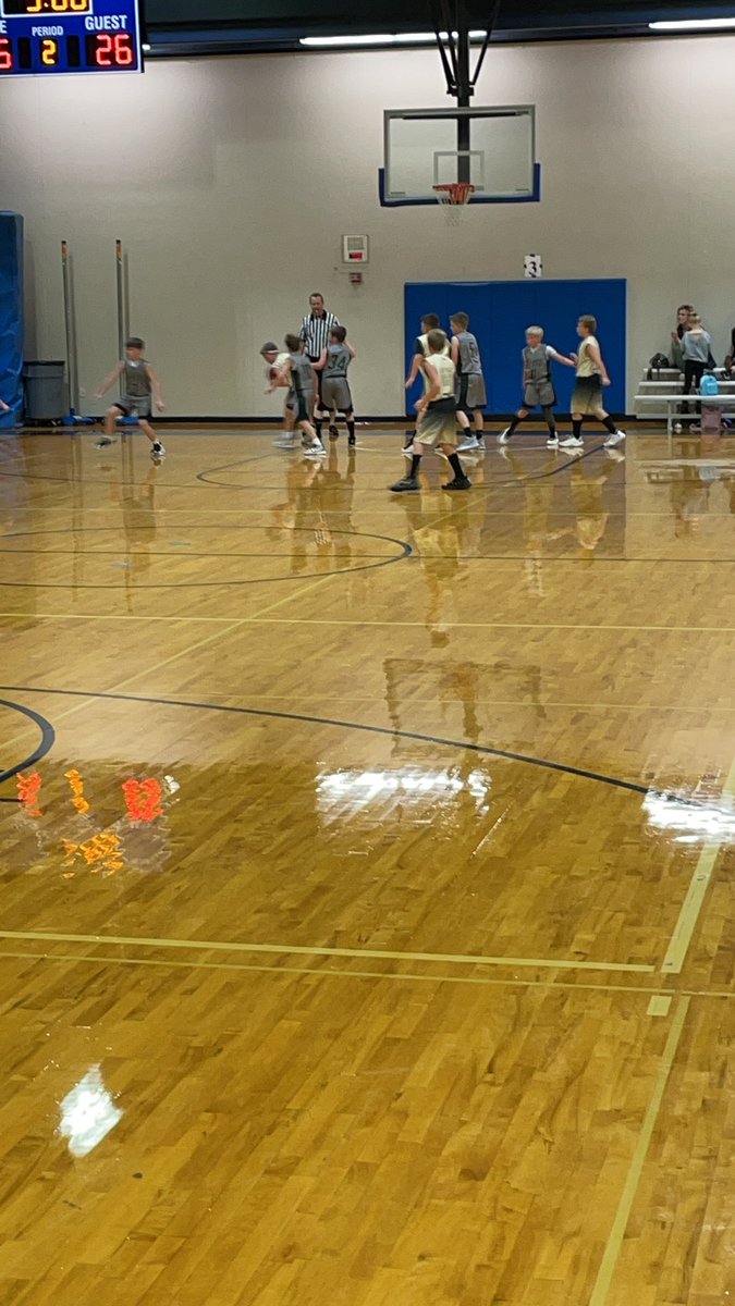 WMCamps's tweet photo. Just saw some awesome sportsmanship in the 5th grade Consolation. Mandan wolves kid hit a 3 and the kid is pumped. Kid from Thompson defending him runs down and high fives him! That’s what it’s all about! #EASTvsWEST #GoodSports https://t.co/SoaZjma2uH