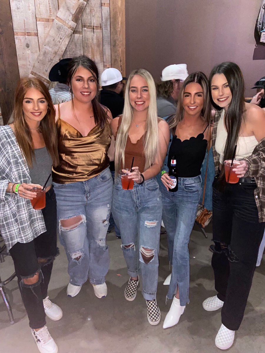 some old friends, some new friends⚡️