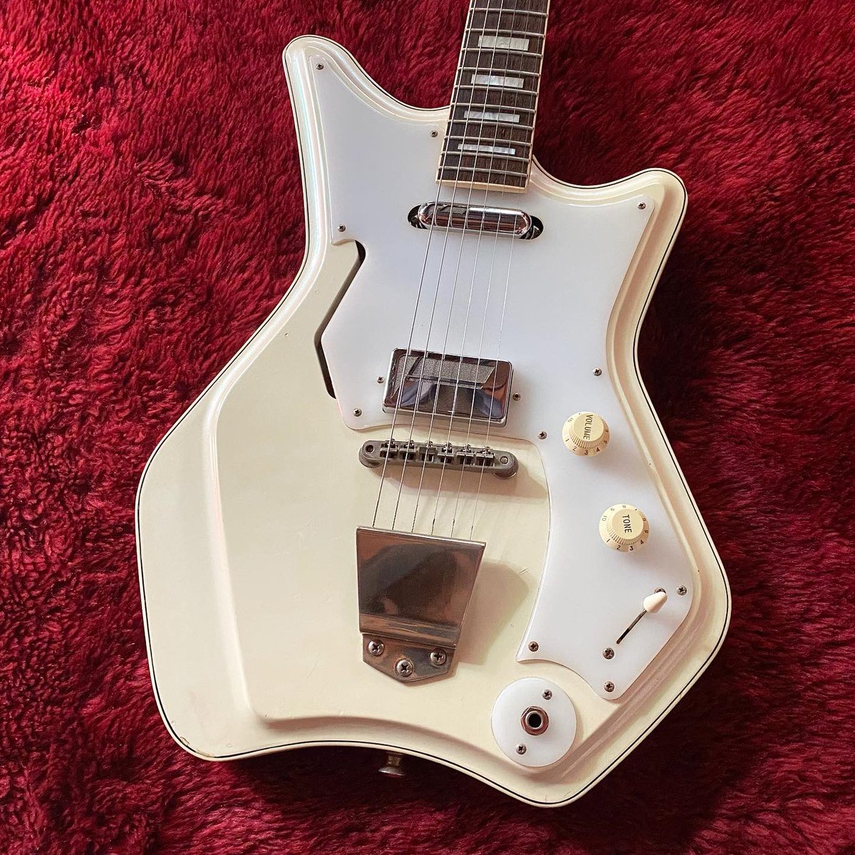 guitar_shop_bridge on X: 