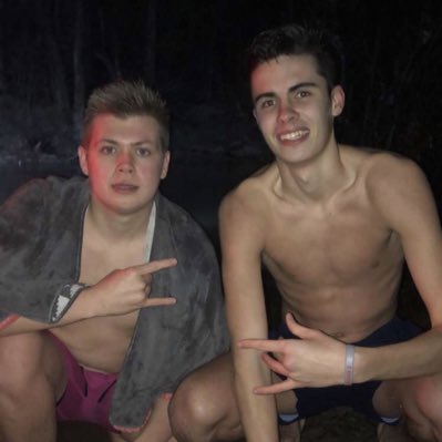 FinleyHatfield's tweet photo. #NewProfilePic https://t.co/RwQrJmy4MH