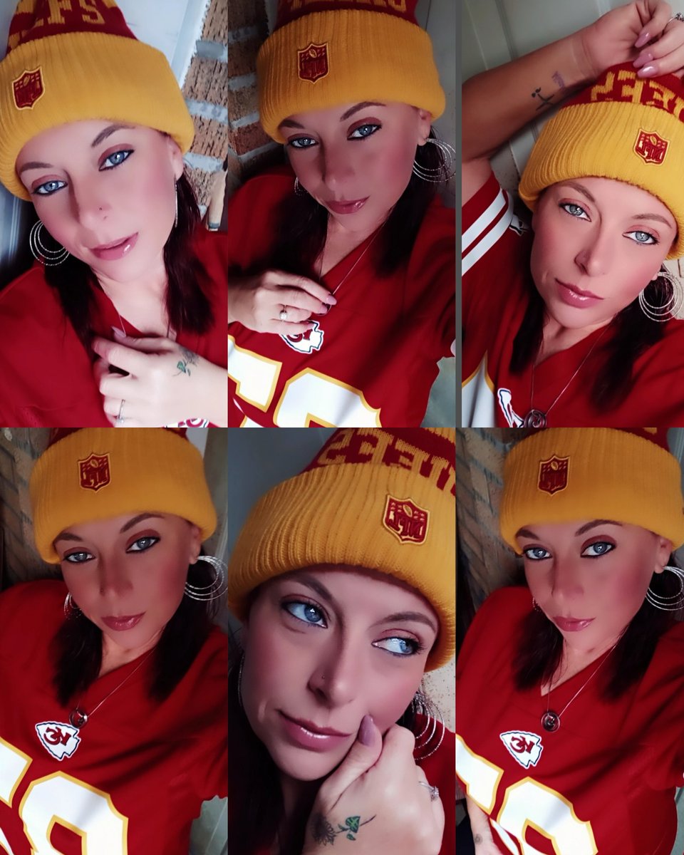Brittain1980's tweet photo. It's #sundayfunday which means it's also #gameday #areyoureadyforsomefootball #kansascitychiefs #chiefskingdom #720game #sundaynightfootball #kelce87 #justme #nofiltersneeded #thatnaturalglow #sorrynotsorry #iamwhoiam #redhairdontcare #themeyestho #thatsallmebaby #letsdothis https://t.co/8Q2s0NDj1r
