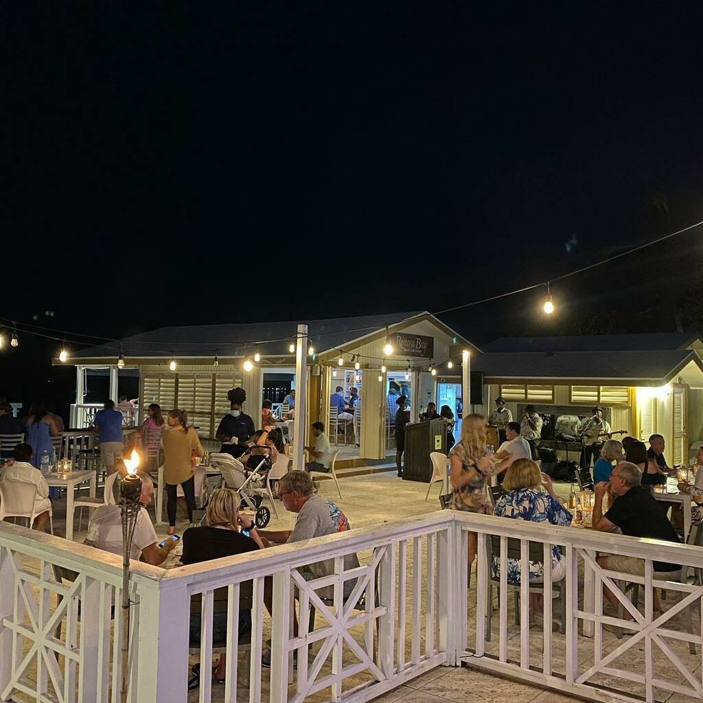 RomoraBay's tweet photo. A full house on this gorgeous Sunday night on Harbour Island…

Live from the iconic Romora Bay Resort &amp; Marina…Home of The Endless Summer…
#bahamas #marina #yacht #superyacht #harbourisland #romorabay #bahamasministryoftourism #restaurant https://t.co/YDKgRmNGIv https://t.co/Kb60N4XCfu