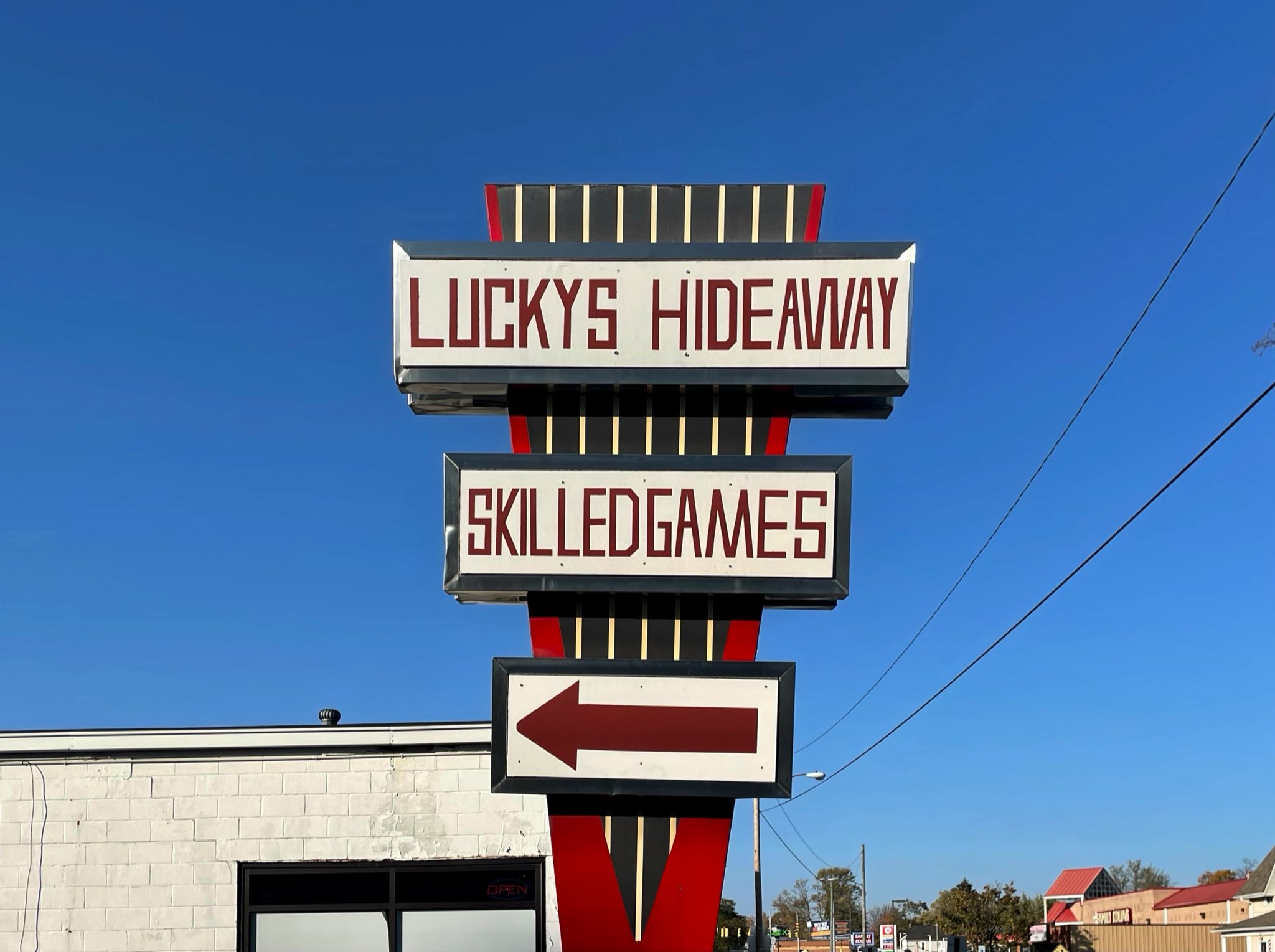 Midwest Modern on Twitter "Lucky’s Hideaway Skilled Games Tiffin, OH