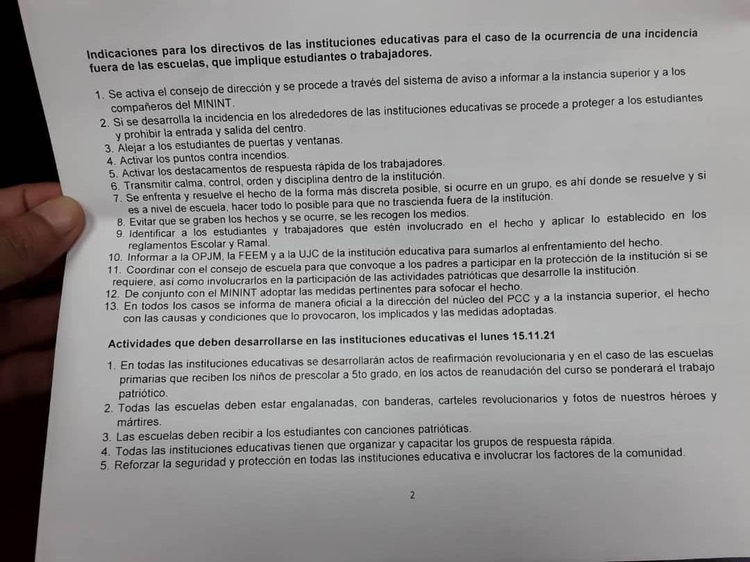 arielGfalcon's tweet photo. Aquí tiene las “orientaciones” del gobierno para el #15NCuba

Especial énfasis en los puntos 5, 8 y 9 de la segunda foto https://t.co/8EWIKC0ZvT