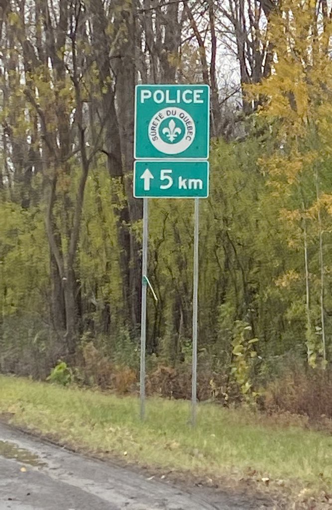 potinslecture's tweet photo. Voyage littéraire au Québec sur les traces d’#armandgamache merci #louisepenny #sureteduquebec #abbayeoka #voyagelitteraire https://t.co/nxJCesTpTF