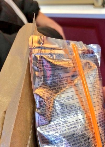 StompieeeeZ's tweet photo. Sa c'était un capri-sun https://t.co/P8qoc6u0JZ